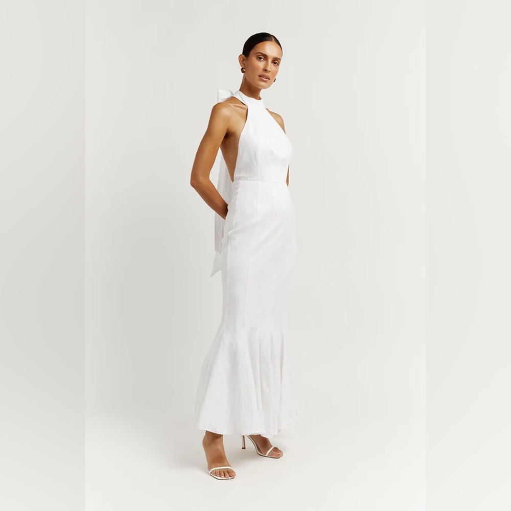 AISLE WHITE LINEN HIGH NECK DRESS
